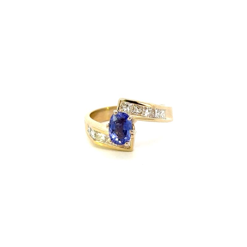 Estate Tanzanite and Diamond Ring